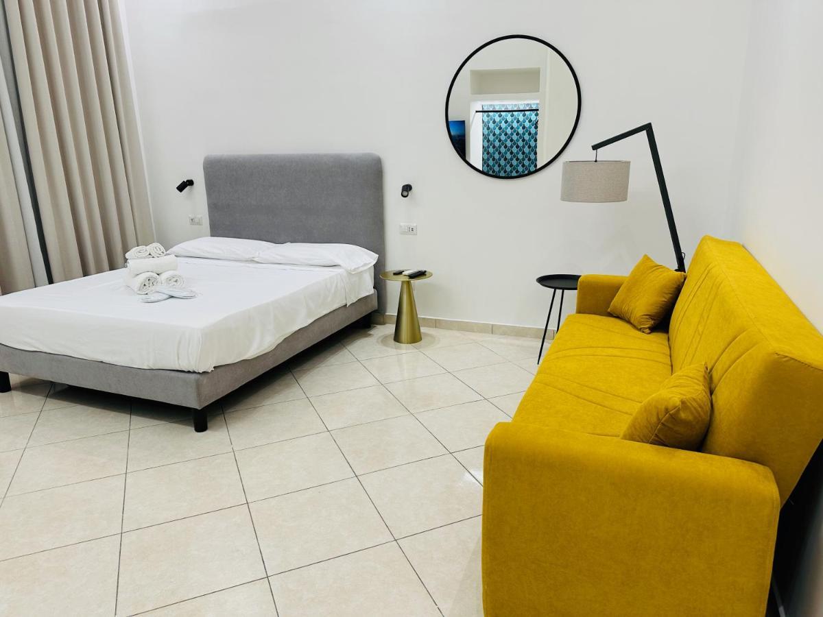 Garibaldi 118 Luxury Apartment Napoli Esterno foto