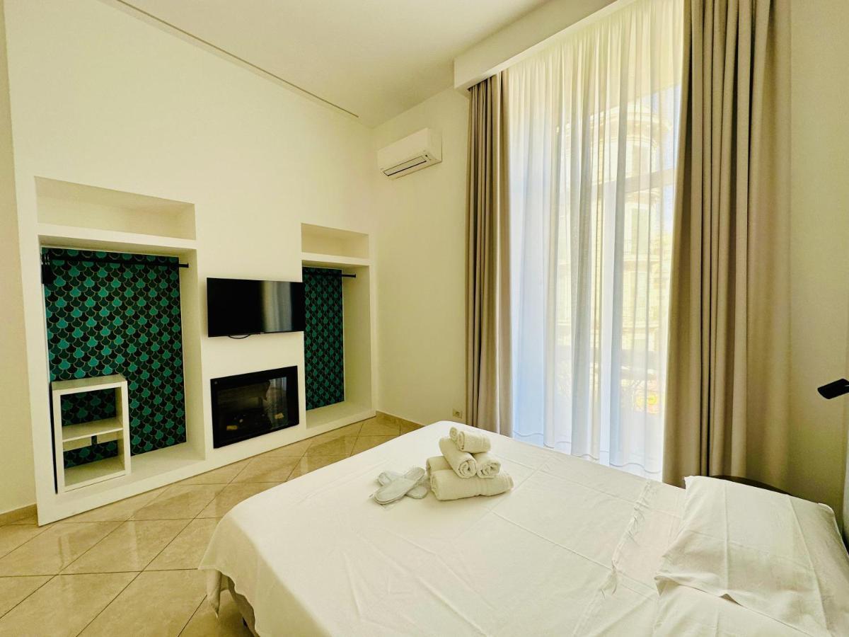Garibaldi 118 Luxury Apartment Napoli Esterno foto